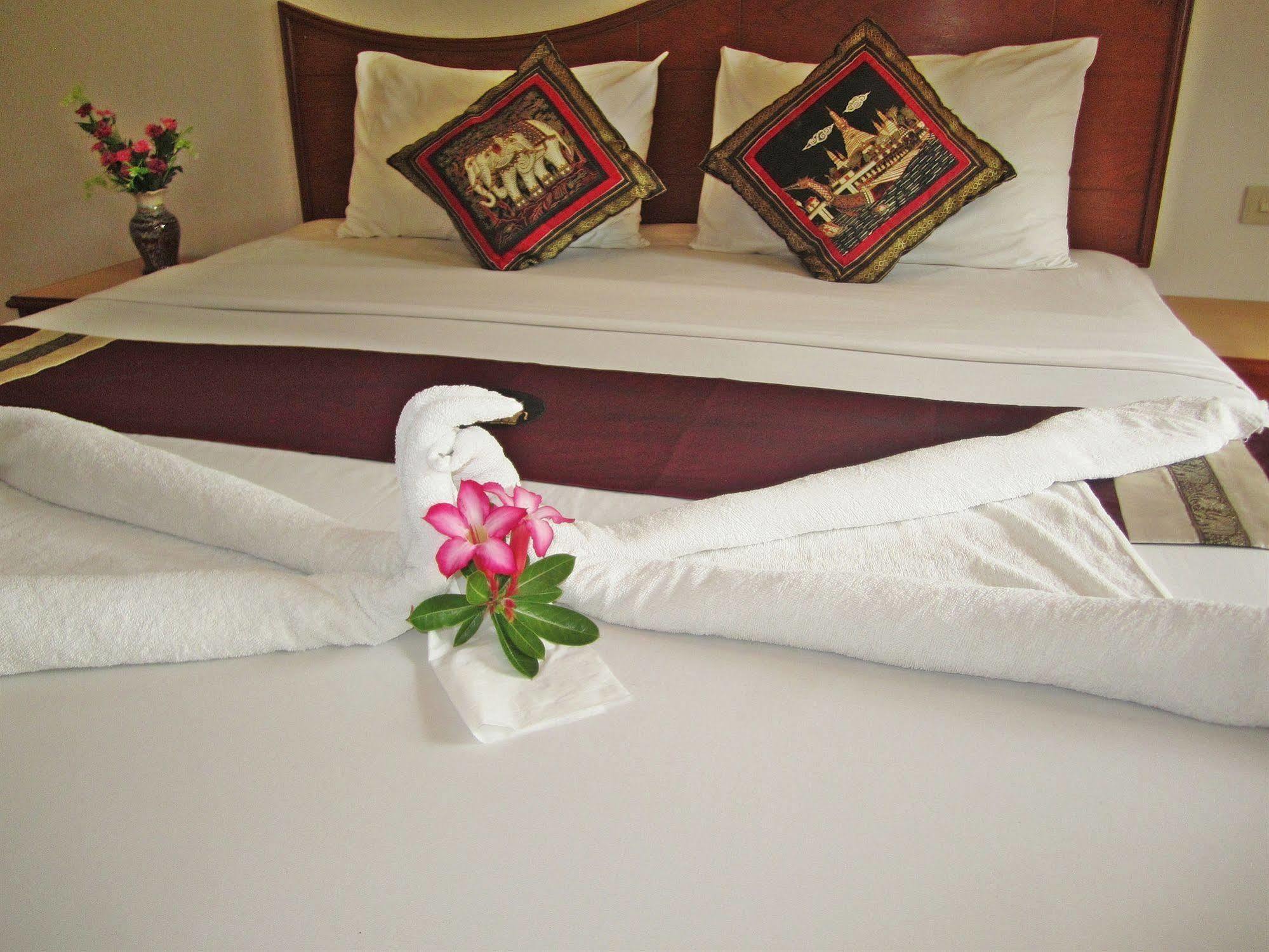 Lanta Il Mare Beach Resort Koh Lanta Ngoại thất bức ảnh