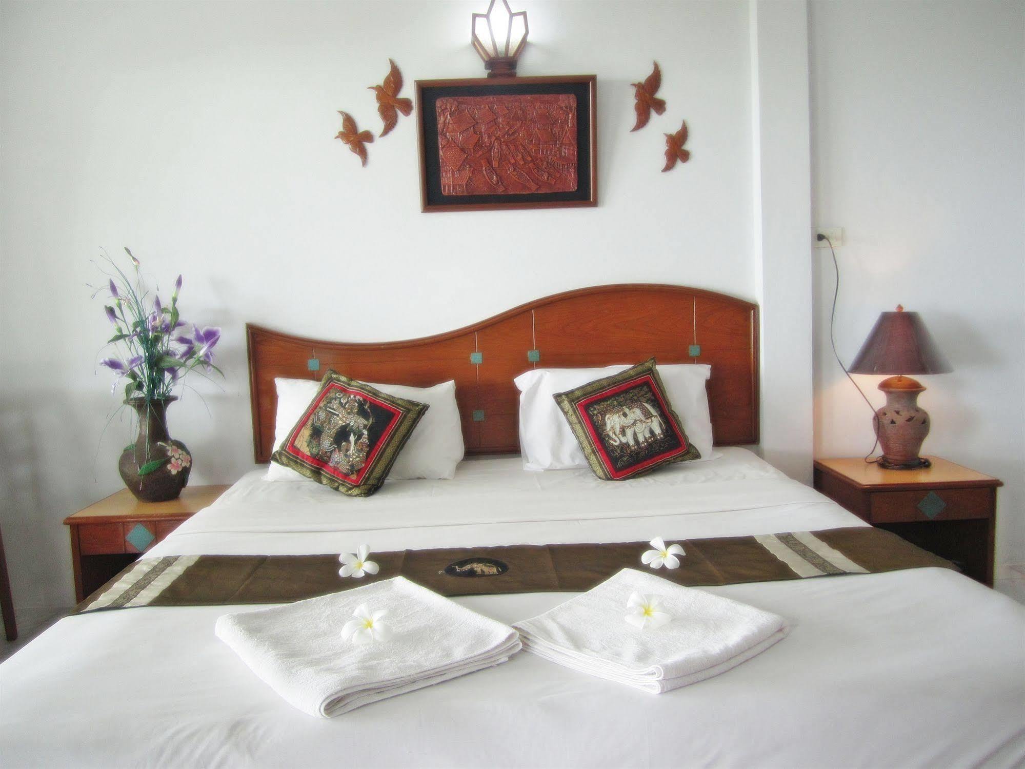 Lanta Il Mare Beach Resort Koh Lanta Ngoại thất bức ảnh