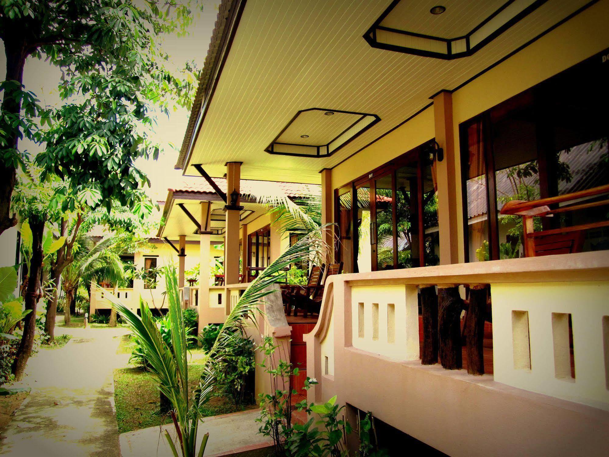 Lanta Il Mare Beach Resort Koh Lanta Ngoại thất bức ảnh